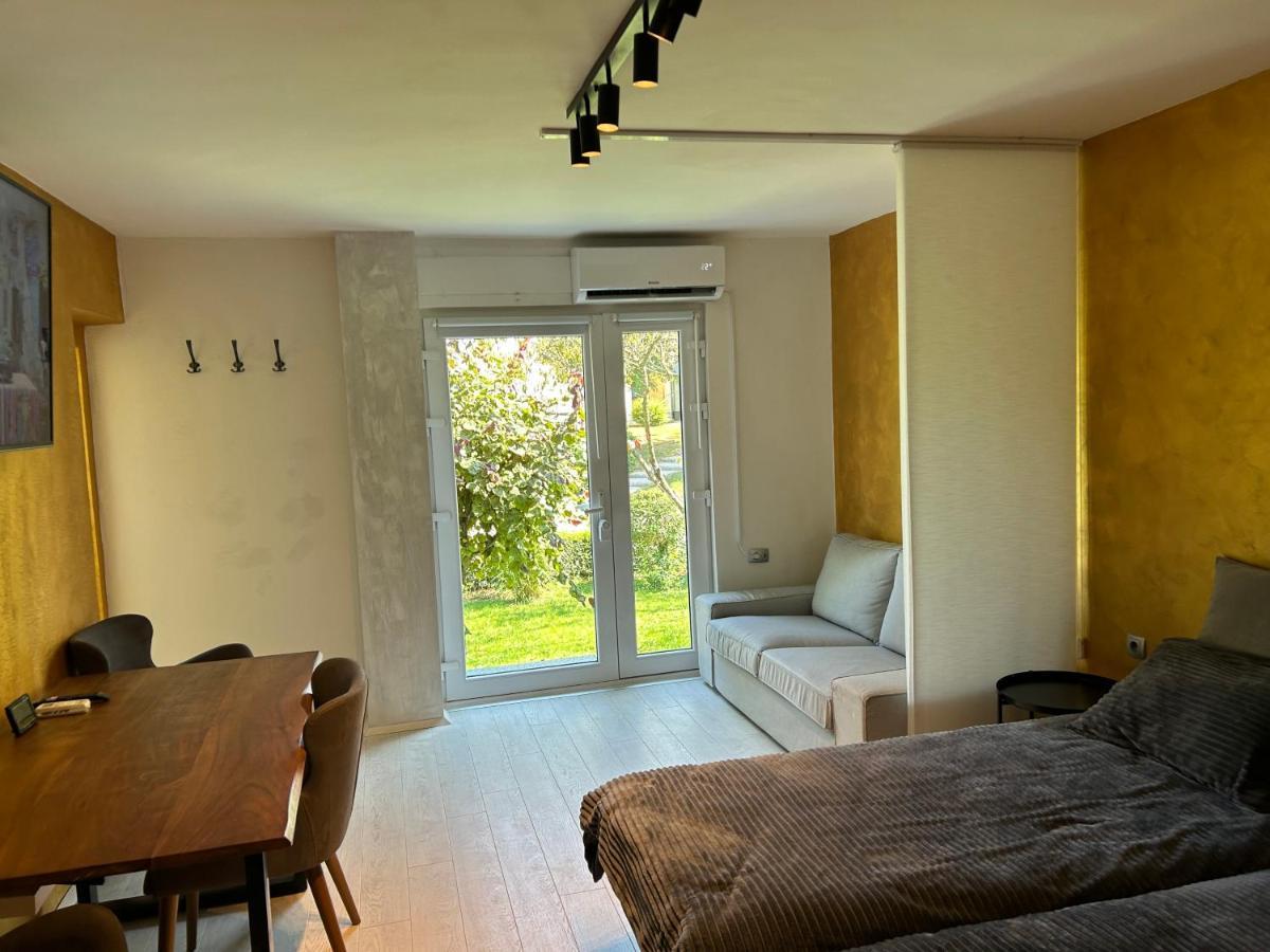 Apartment Gal Novo Mesto Extérieur photo